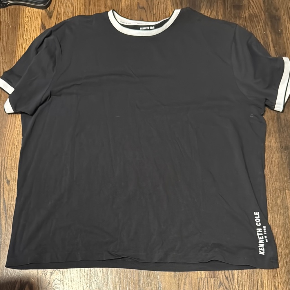 Kenneth Cole Black Tee with White Accents